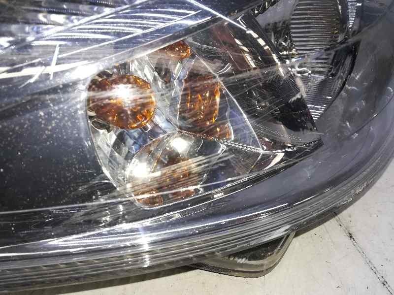 Headlamp rh F9QC750 7701048931 de Renault Laguna ii grandtour (kg0/1_) 2001-2006 120 CV - pieza usada