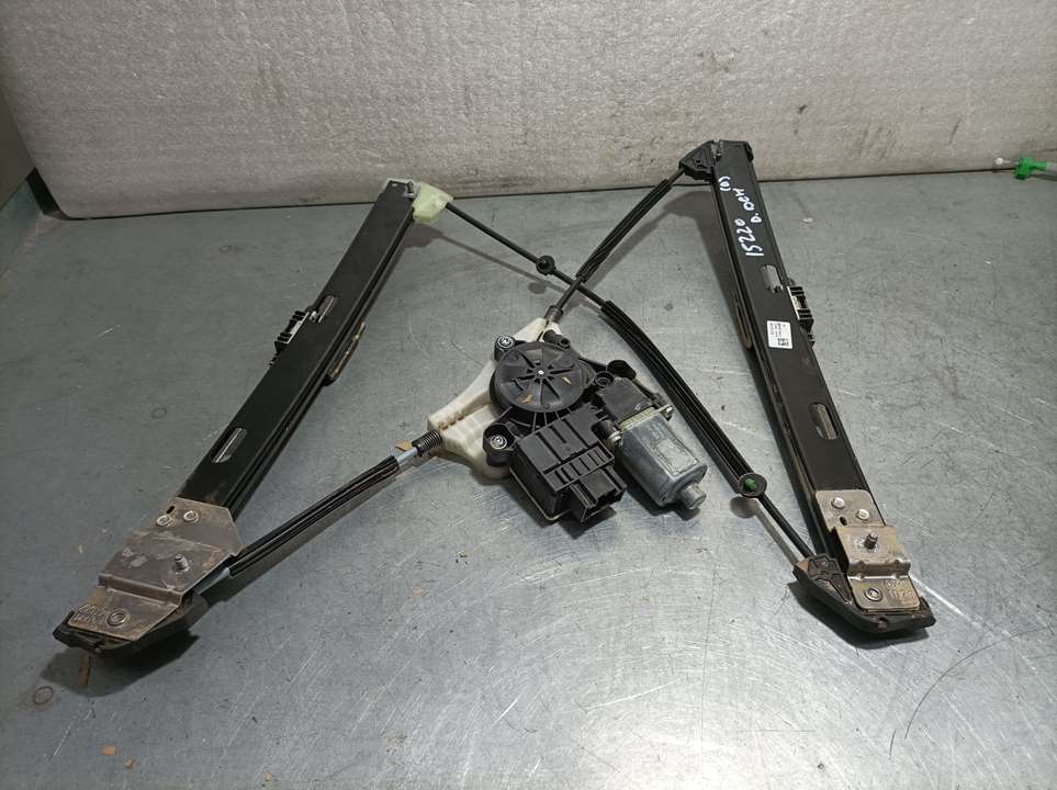 SEAT Alhambra 2 generation (2010-2021) Front Right Door Window Regulator 6F0837462D 22602045