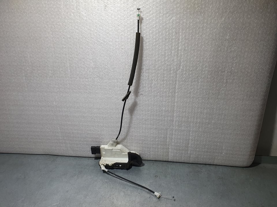 Türschloss v.l. 9H05 732291 de Peugeot 5008 (0u_, 0e_) 2009-2017 112 CV