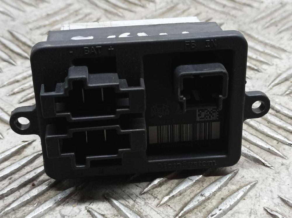 Resistencia calefacción 5G06 1043979470644 de Peugeot 3008 suv (mc_, mr_, mj_, m4_) 2016-0 181 CV con 8614 km - pieza usada