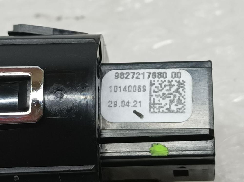 Boton start/stop 5G06 9827127880 de Peugeot 3008 suv (mc_, mr_, mj_, m4_) 2016-0 181 CV con 8614 km - pieza usada