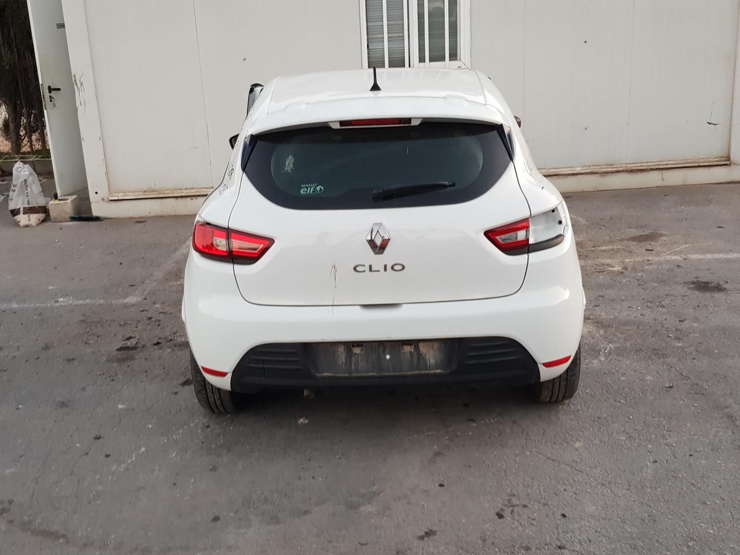 RENAULT Clio 3 generation (2005-2012) Охлаждающий радиатор 921006843R, M157442, VALEO 23632800