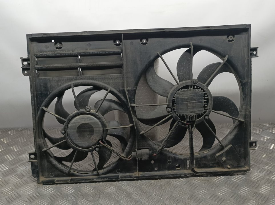 SKODA Yeti 1 generation (2009-2018) Difūzoriaus ventiliatorius 1K0121205AD 18722067