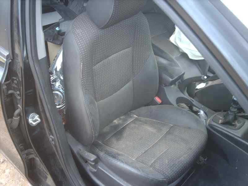 HYUNDAI i30 FD (1 generation) (2007-2012) Ilmaisin Pyyhkijän vipu 18473301