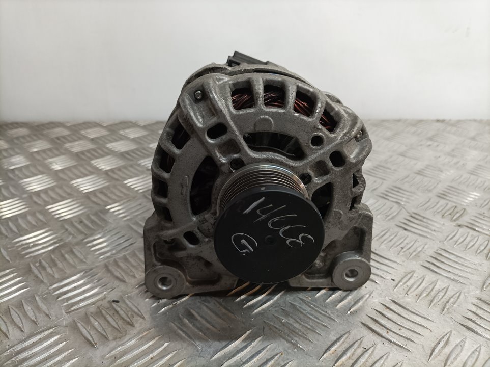 RENAULT Clio 4 generation (2012-2020) Генератор 231008593R, F000BL0410 20143343