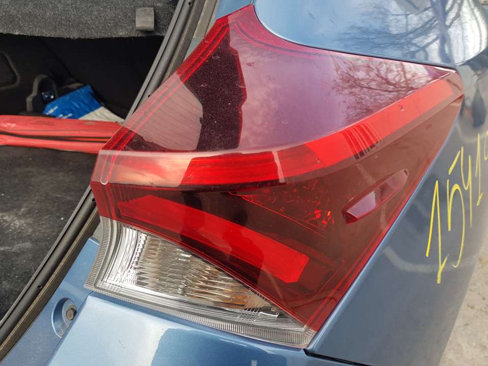 TOYOTA Auris 2 generation (2012-2015) Rear Right Taillight Lamp EXTERIOR 23665494