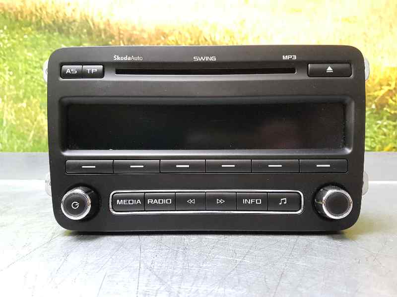 SKODA Octavia 1 generation (1996-2010) Muzikos grotuvas be navigacijos 5J0035161D, 28317455, DELPHI 18599204