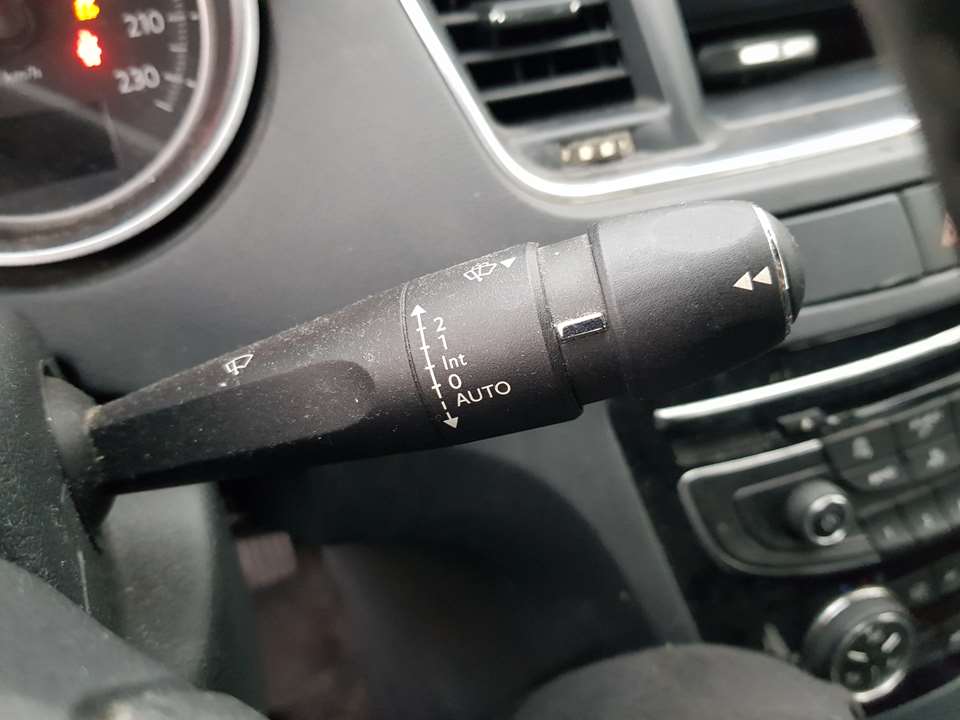 PEUGEOT 508 1 generation (2010-2020) Indicator Wiper Stalk Switch 22518275