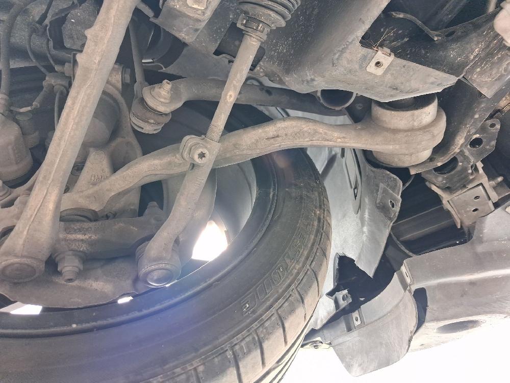 Brazo de la suspensión inferior delantero izquierdo N47D20C 31126852991 de Bmw 1 (f21) 2015-0 116 CV