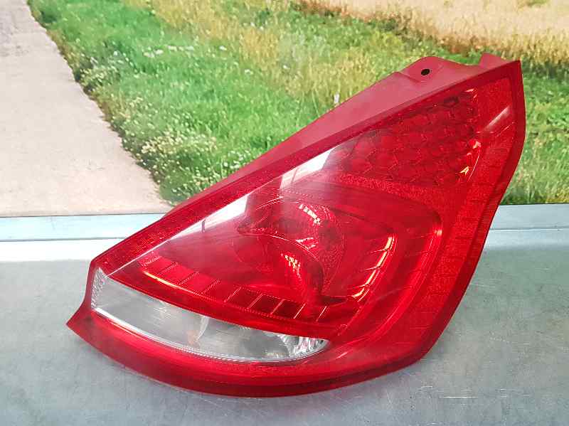 FORD Fiesta 5 generation (2001-2010) Rear Right Taillight Lamp 8A6113404A 18546118