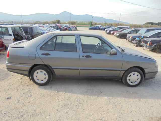 SEAT Toledo 1 generation (1991-1999) Aizmugurējais kreisais lukturis EXTERIOR 18530903