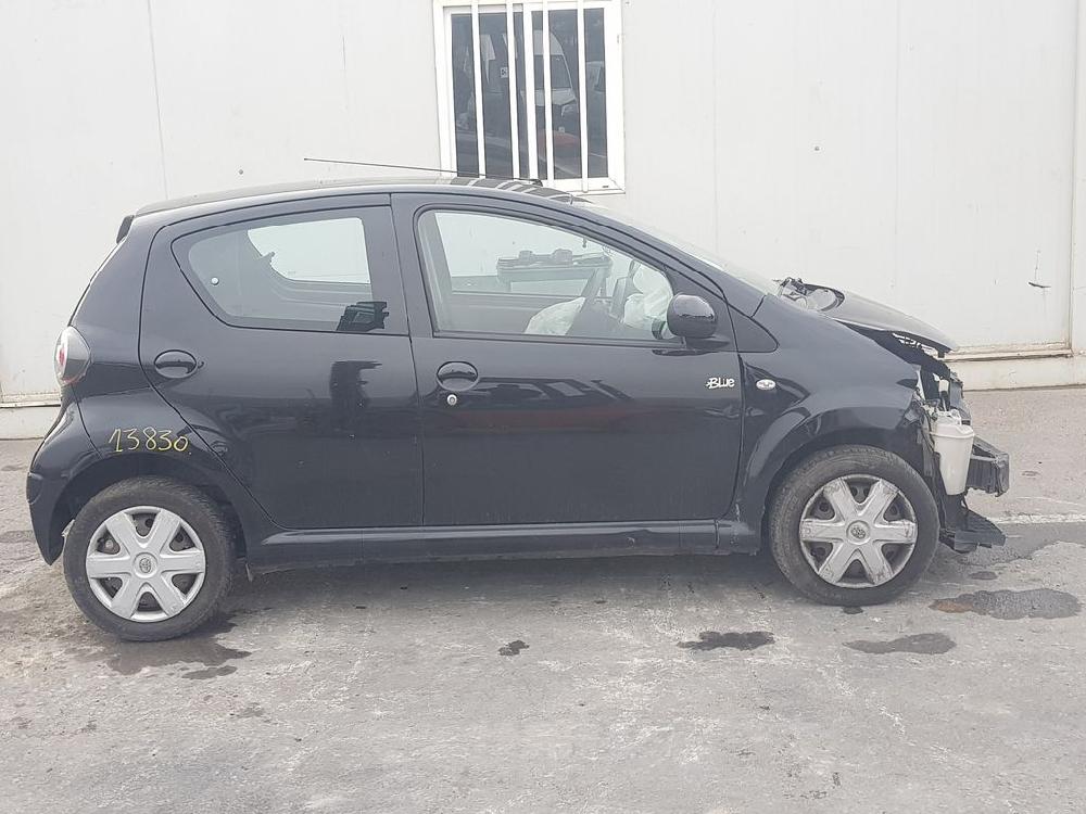 CHEVROLET Aygo 1 generation (2005-2014) Двигатель 1KR 23656099