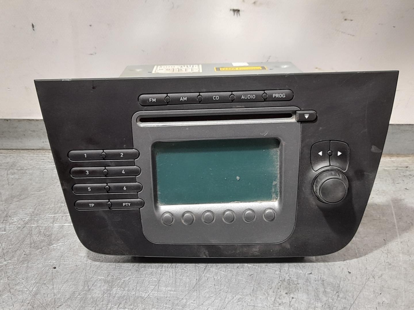 SEAT Toledo 3 generation (2004-2010) Music Player Without GPS 5P1035152TTH 18671794
