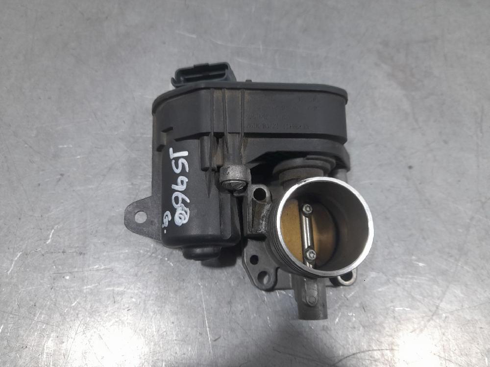 Drosselklappe HM01 9673622300 de Peugeot 2008 i (cu_) 2013-2018 82 CV con 146431 km
