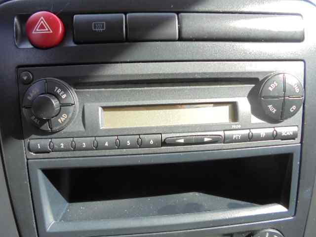 SEAT Cordoba 2 generation (1999-2009) Автомагнитола без навигации 6L0035186C, 9184286551, GRUNDIG 18584785