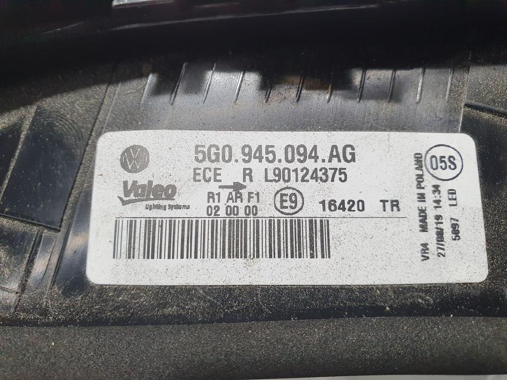 JEEP Golf 7 generation (2012-2024) Права задня фара 5G0945094AG 18709002