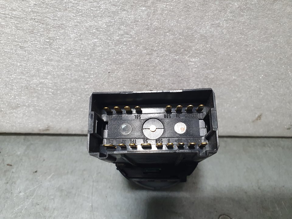 SKODA Octavia 1 generation (1996-2010) Headlight Switch Control Unit 3B0941531C 21095581