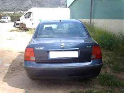 VOLKSWAGEN Passat B5 (1996-2005) Ilmastonhallintayksikkö 5HB00761700 18427448