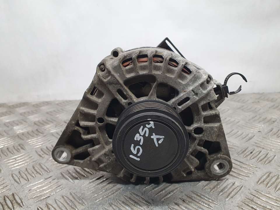 KIA Cee'd 2 generation (2012-2018) Alternator 373002A850,2611067 24110471