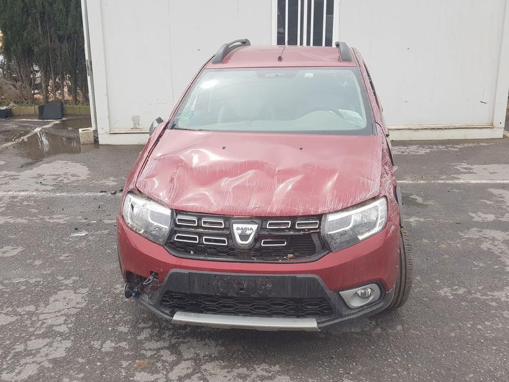 DACIA Sandero 2 generation (2013-2020) Левая противотуманка переднего бампера 261500097R,89208691 23650069