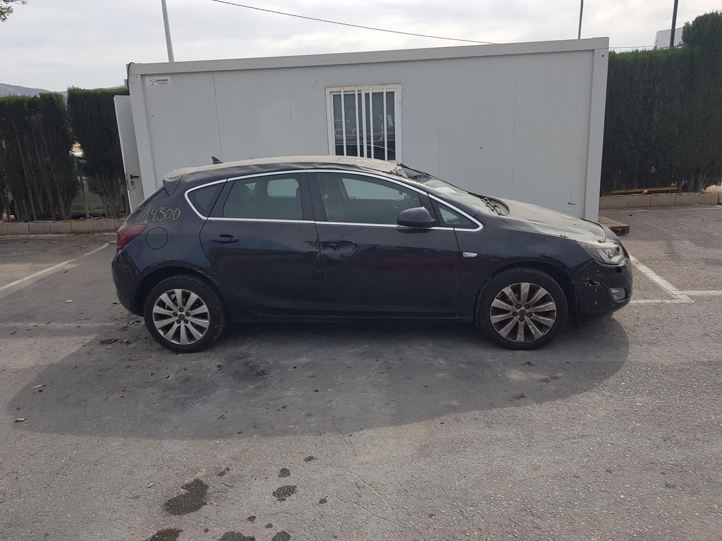 OPEL Astra J (2009-2020) Радіатор кондиціонера 13377763,DELPHI 23629487