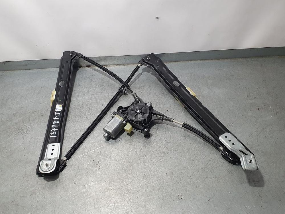 SEAT Ateca 1 generation (2016-2024) Front Left Door Window Regulator 575837461A 18715622