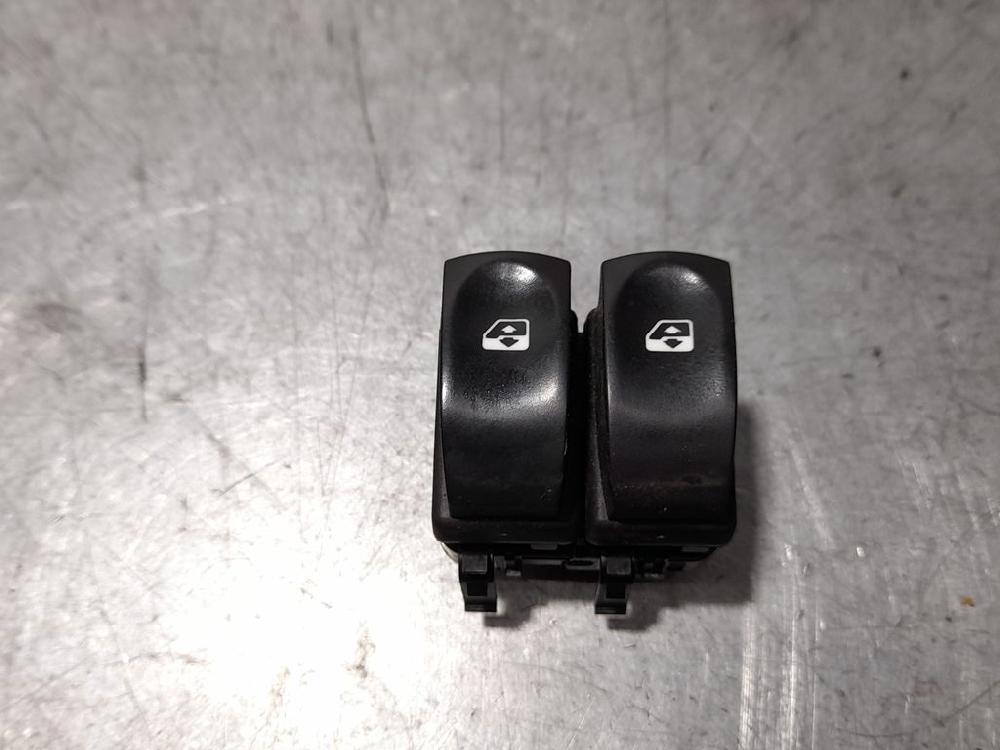 RENAULT Clio 3 generation (2005-2012) Front Left Door Window Switch SINREF 23638351