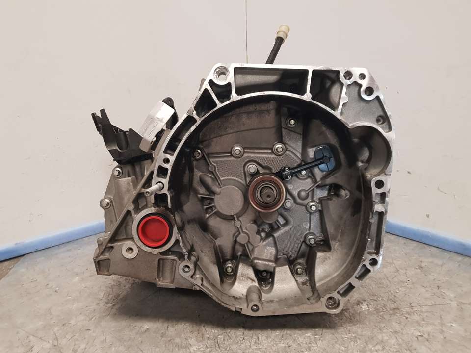 DACIA Sandero 2 generation (2013-2020) Gearbox JH3399,S232500 22748775