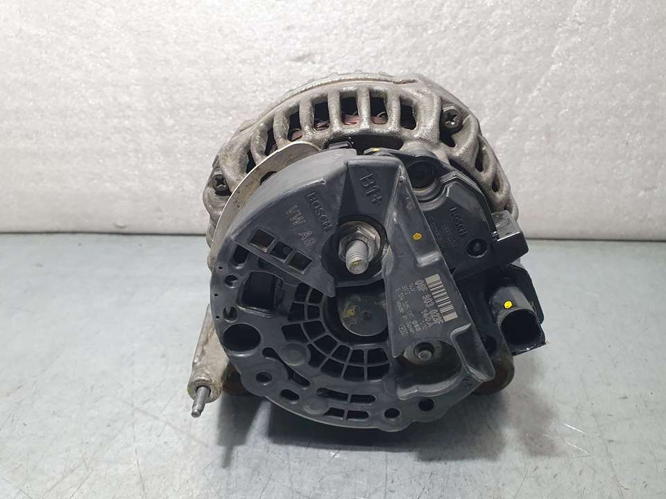 VOLKSWAGEN Caddy 3 generation (2004-2015) Dynamo 06F903023, 0124525091 22385712