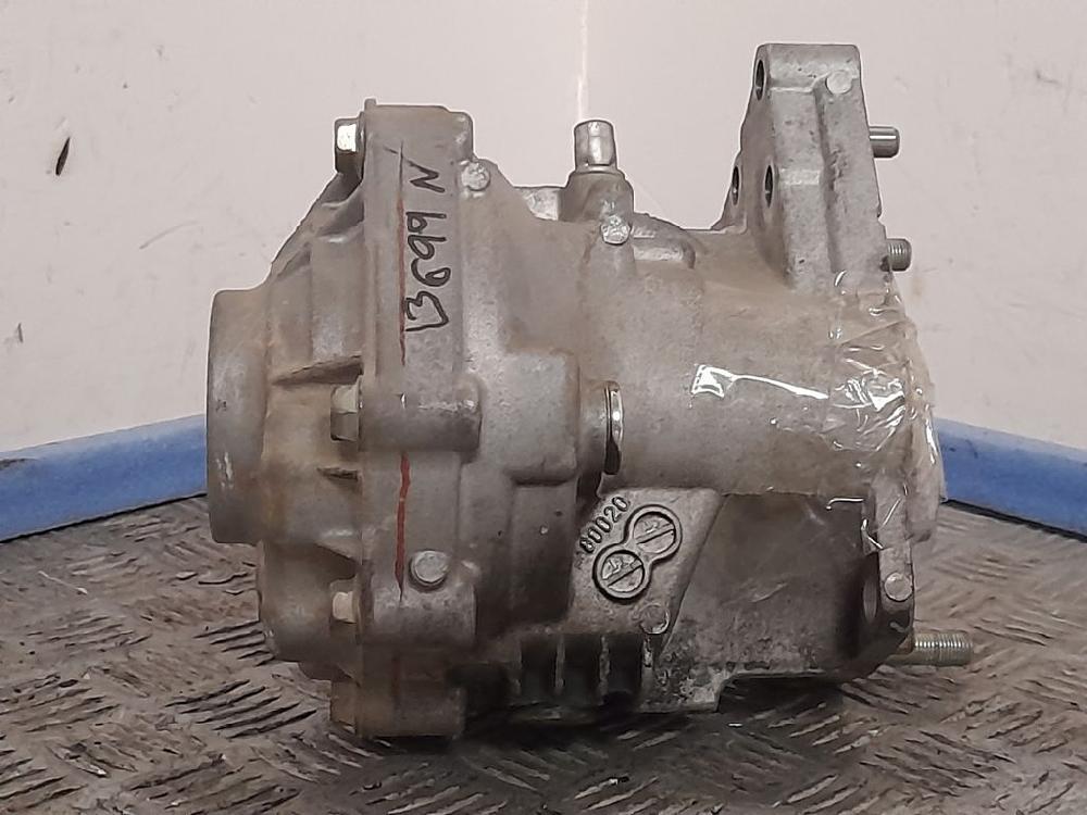 DODGE RAV4 2 generation (XA20) (2000-2006) Front Transfer Case 23764475