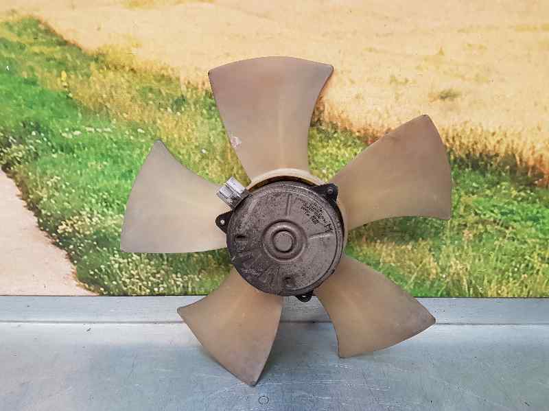 TOYOTA Previa 2 generation (2000-2006) Difūzoriaus ventiliatorius 1636323030, 1680003550, DENSO 20600158