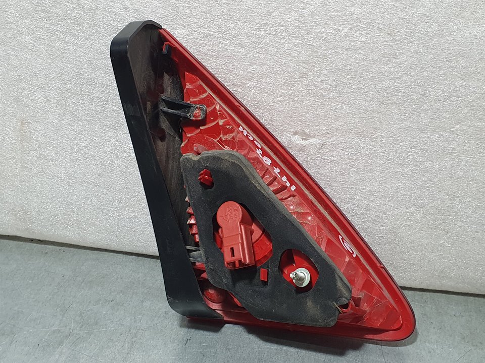 PEUGEOT 3008 1 generation (2010-2016) Rear Right Taillight Lamp 9683460980,26030204 21070349