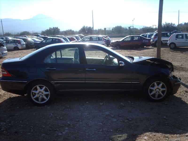 MERCEDES-BENZ C-Class W203/S203/CL203 (2000-2008) Запалителна бобина с високо напрежение A0001587803, 0221503035 18477398