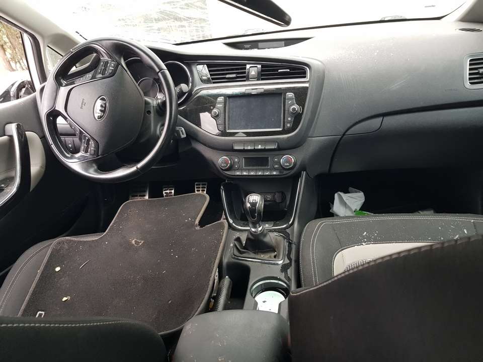 KIA Cee'd 2 generation (2012-2018) Front Left Inner Arch Liner 24557548