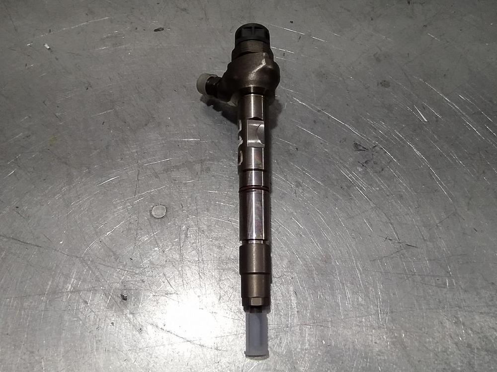 SEAT Leon 3 generation (2012-2020) Injector de combustibil 04L130277AC, 0445110469 20768468