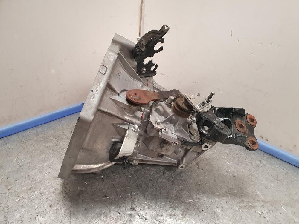 TOYOTA Aygo 2 generation (2014-2024) Gearbox 20TT55,3235489 23660102