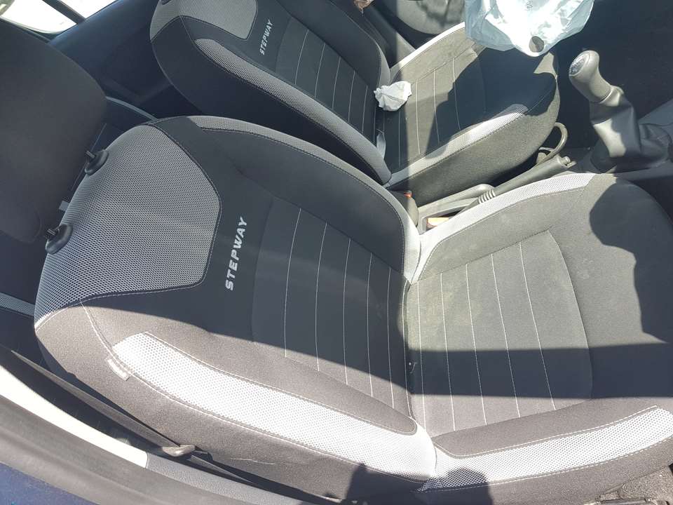 DACIA Logan 2 generation (2013-2020) Priekšējais labais sēdeklis C/AIRBAG 25087543