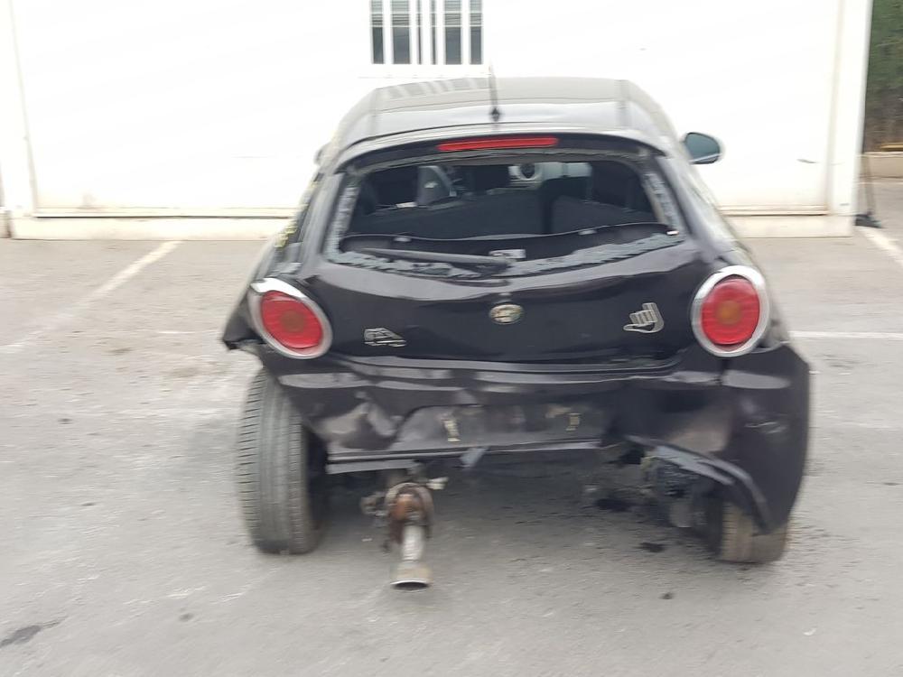 ALFA ROMEO MiTo 955 (2008-2020) Кнопка стеклоподъемника передней правой двери B569 18720859