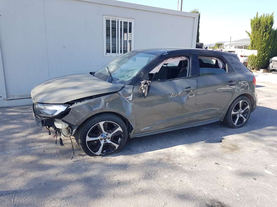 AUDI A1 8X (2010-2020) Comutator geam ușă dreapta față 5G0959855R 26532028