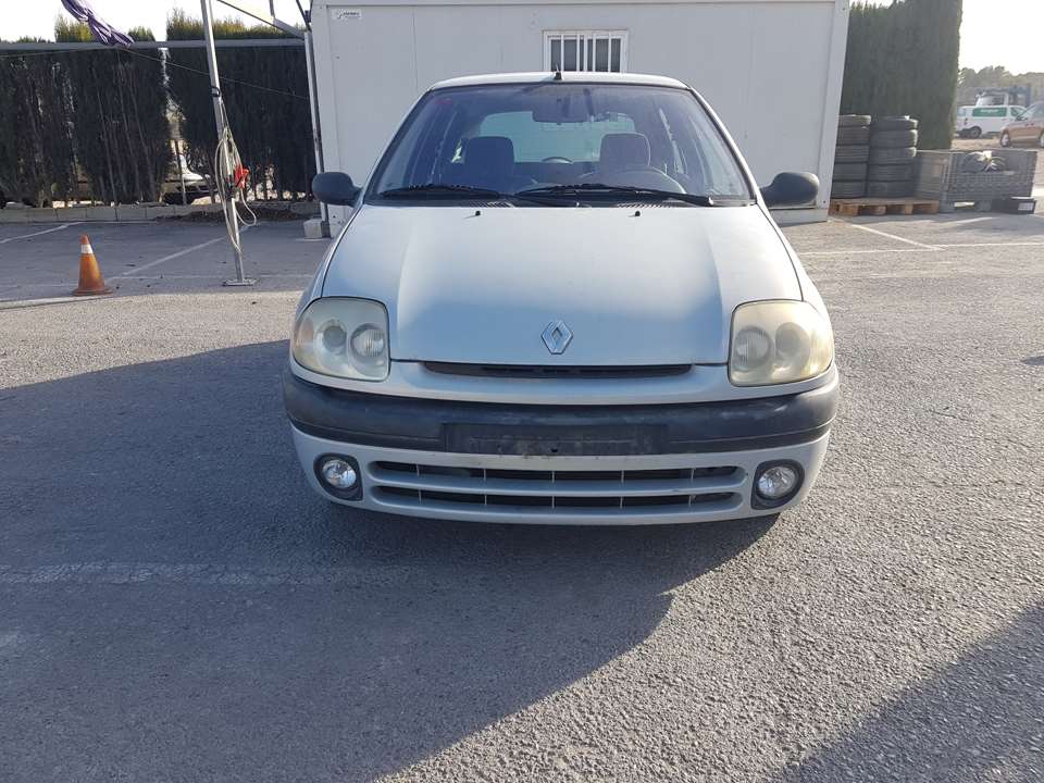 VAUXHALL Clio 3 generation (2005-2012) Jobb első ködlámpa 7700838256,37280999 24101396