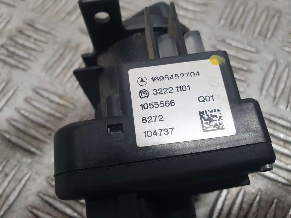 CHEVROLET B-Class W245 (2005-2011) Headlight Switch Control Unit 1695452704,32221101 23629686