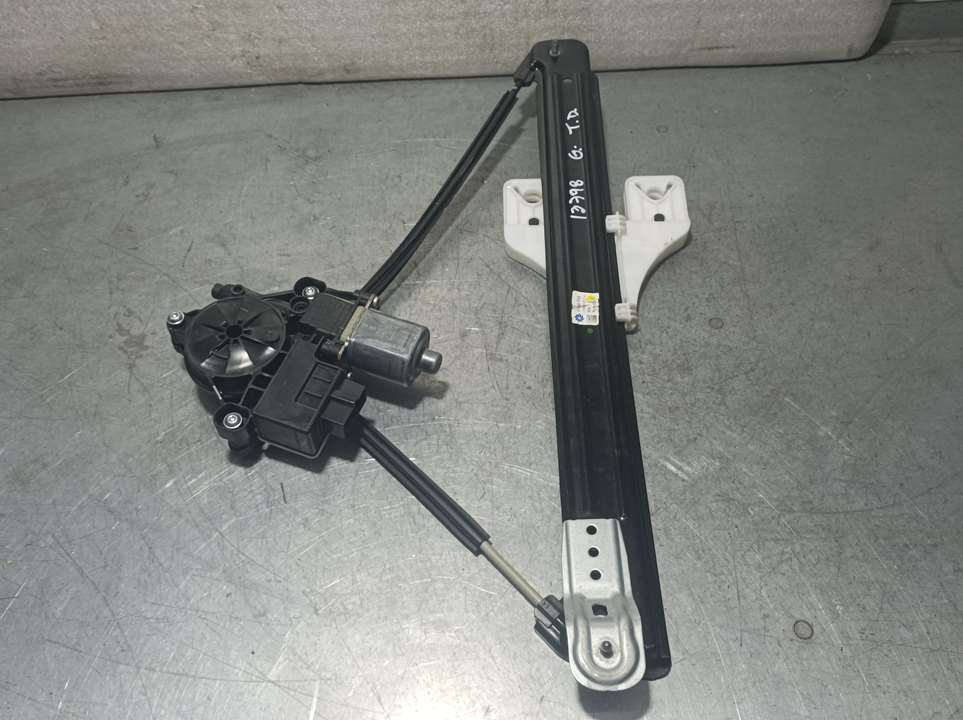 SEAT Ateca 1 generation (2016-2024) Rear Right Door Window Regulator 575839462A 23041204