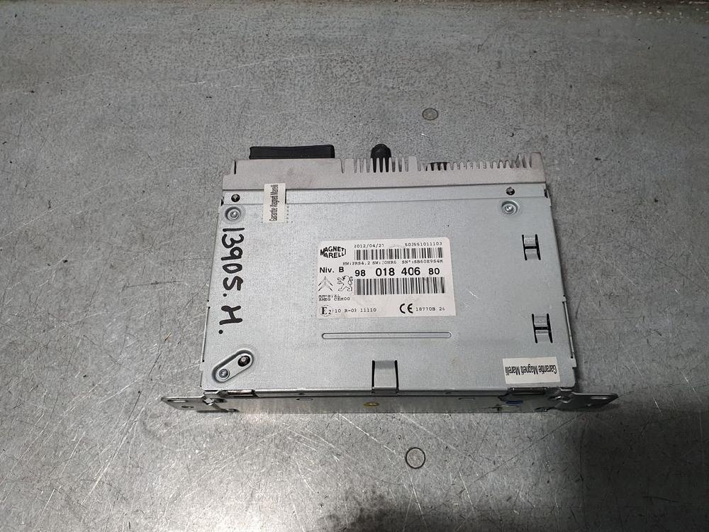 PEUGEOT 208 Peugeot 208 (2012-2015) Musikkspiller uten GPS 9801840680,503551011103 23619410