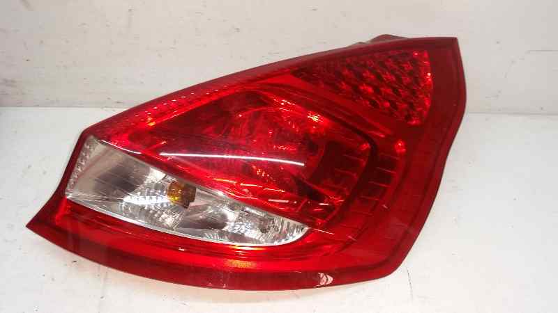 HYUNDAI Fiesta 5 generation (2001-2010) Feu arrière droit 18550489