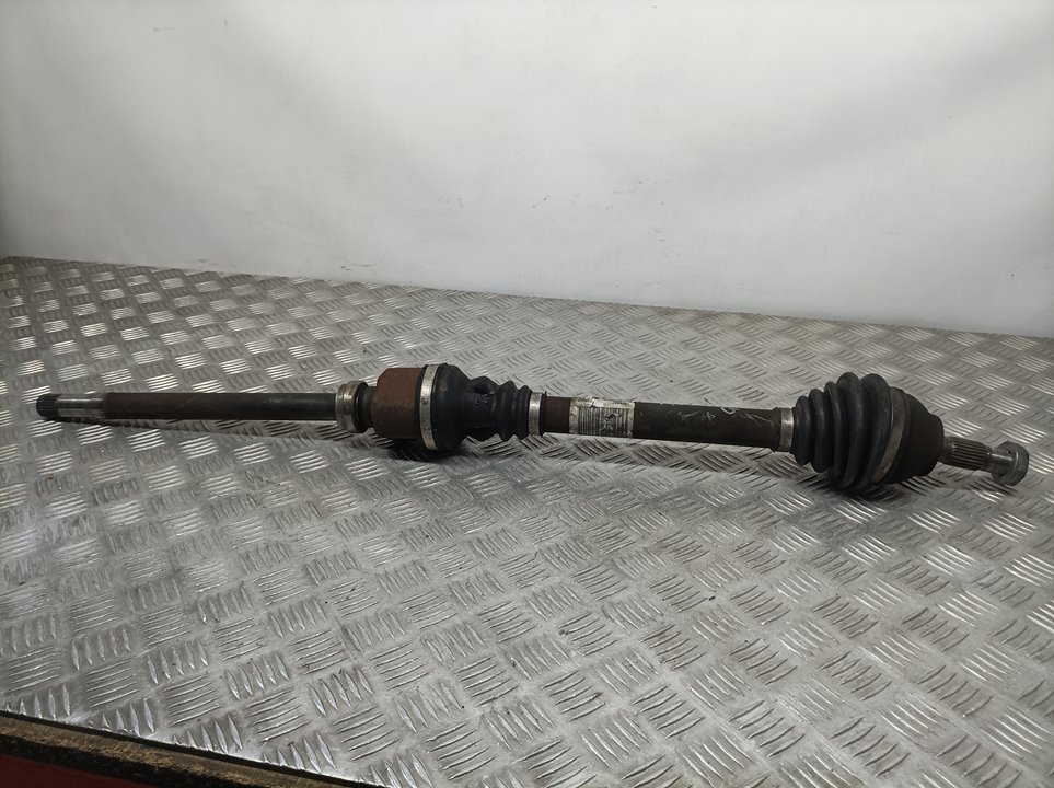 PEUGEOT 3008 1 generation (2010-2016) Front Right Driveshaft 9684135480 21070155