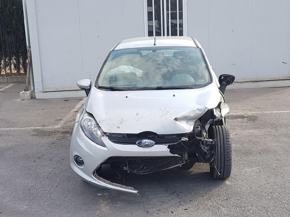 HYUNDAI Fiesta 5 generation (2001-2010) Priekinis kairys pusašis 8V513B437AAA 24043291