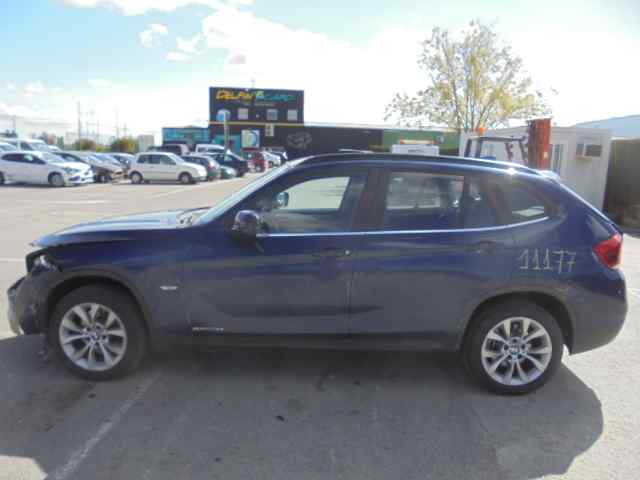 BMW X1 E84 (2009-2015) Aizmugurējo labo durvju logu pacēlājs 5PINS 18586898