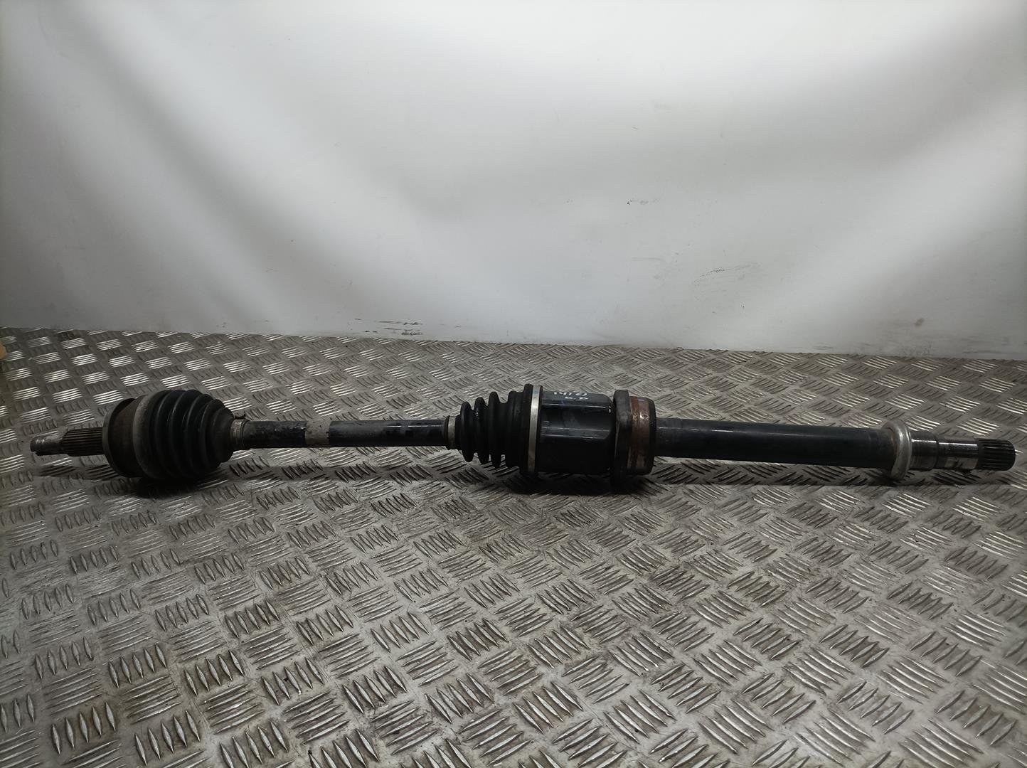 TOYOTA Verso 1 generation (2009-2015) Front Right Driveshaft 23622000