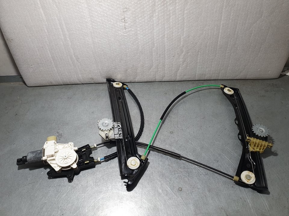 Elevalunas delantero derecho B47D20A 7281624S de Bmw Serie 4 coupe (f32) 2013-0 150 CV con 531 km - pieza usada