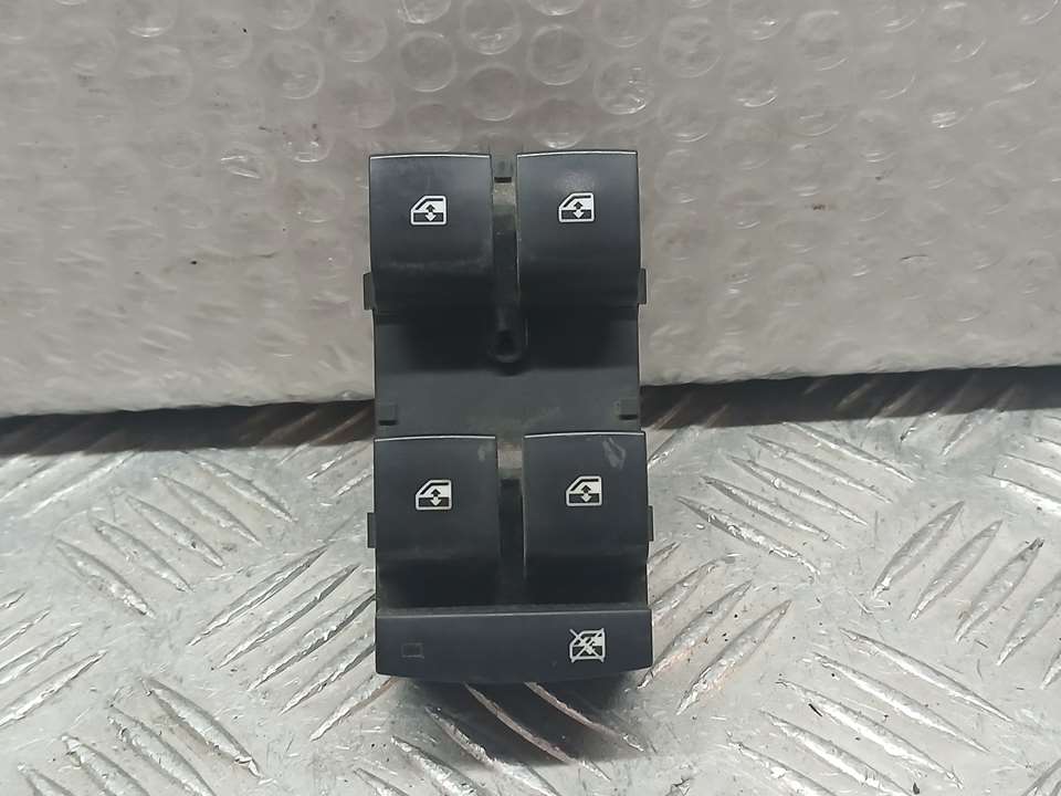 OPEL Zafira C (2012-2016) Front Left Door Window Switch 13305011 26547414